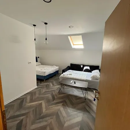 Ejla&una Apartamento *